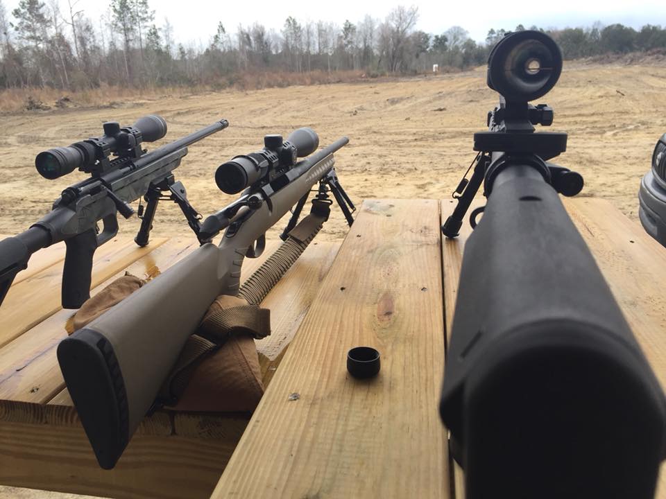 Rifles on the bench at Sportsman's Corner range