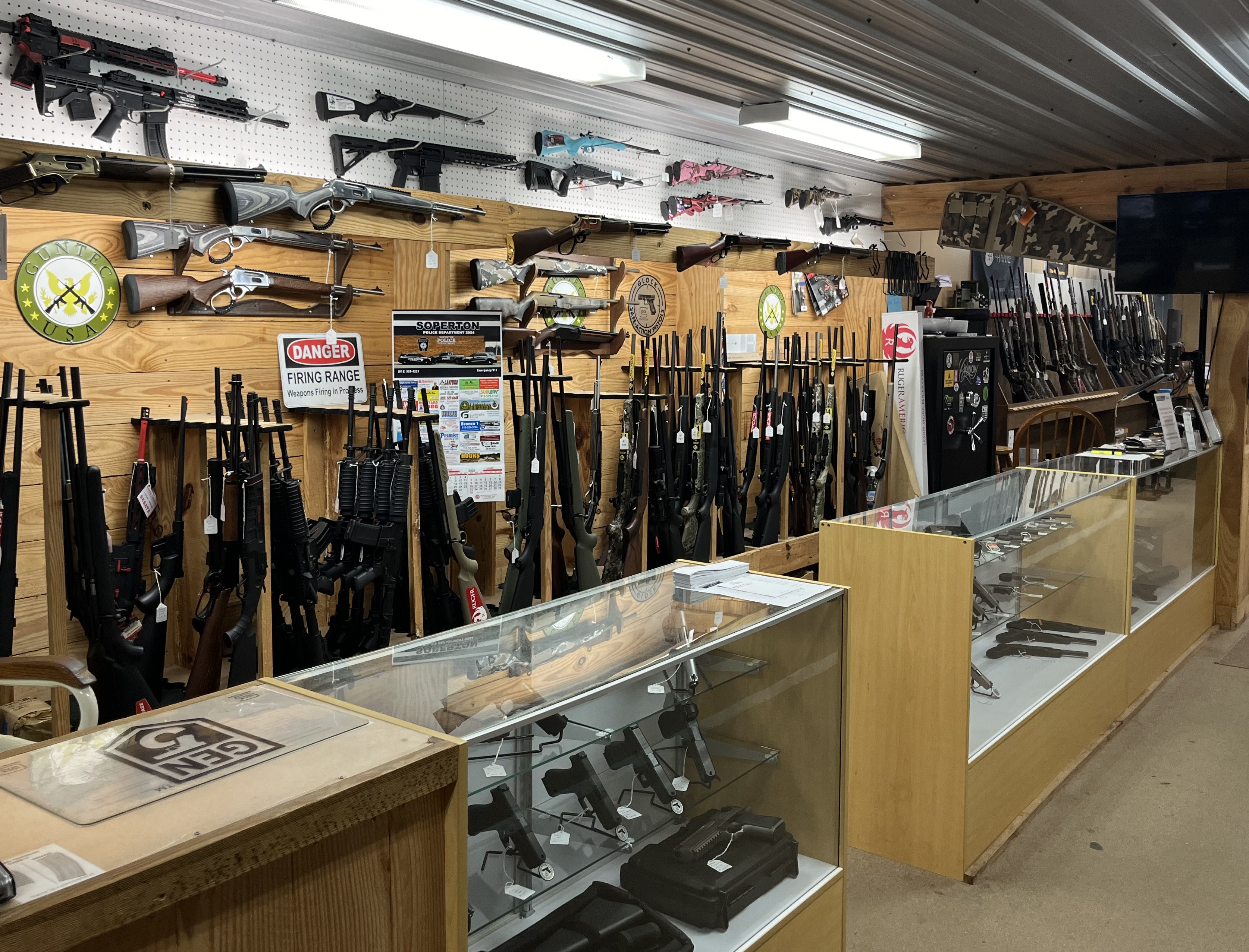 Sportsman's Corner firearms wall display